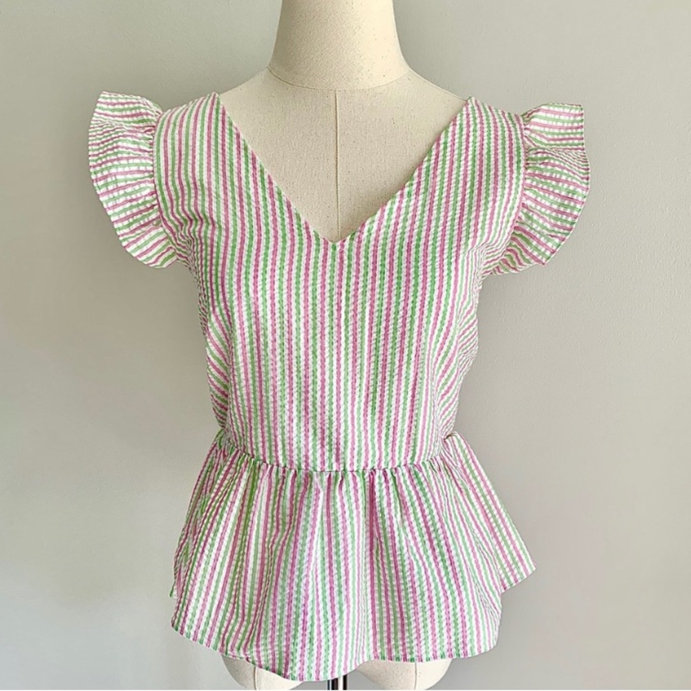 Flutter sleeve stripes  v neck top size L